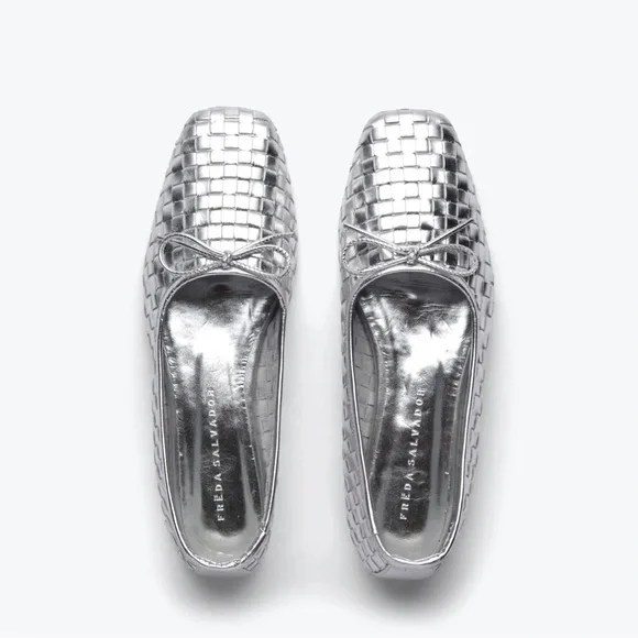 Freda Salvador Jada Metallic Silver Woven Leather Loafers - Picture 1 of 5